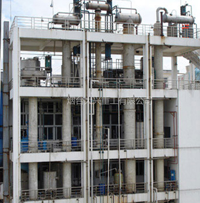 精餾系統(tǒng)成套設(shè)備